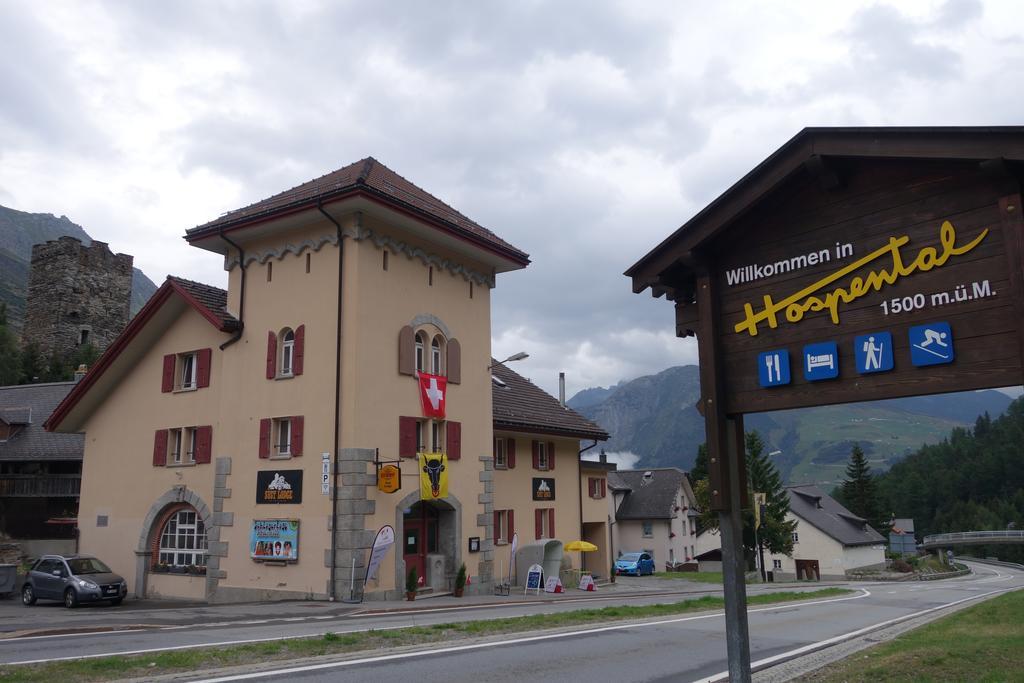 Sust Lodge Am Gotthard Hospental Bagian luar foto